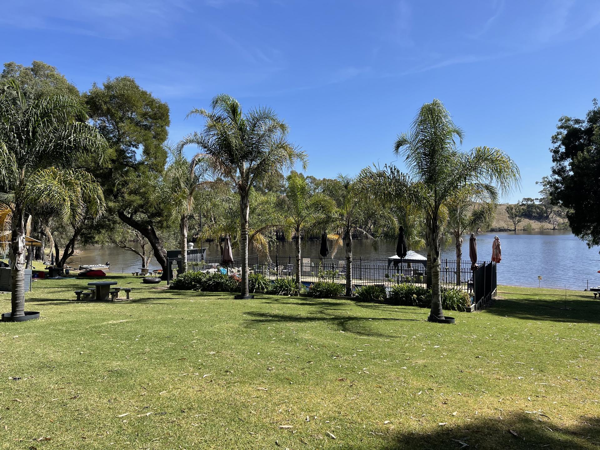 Metcalfe Pool Caravan Park - Image 1