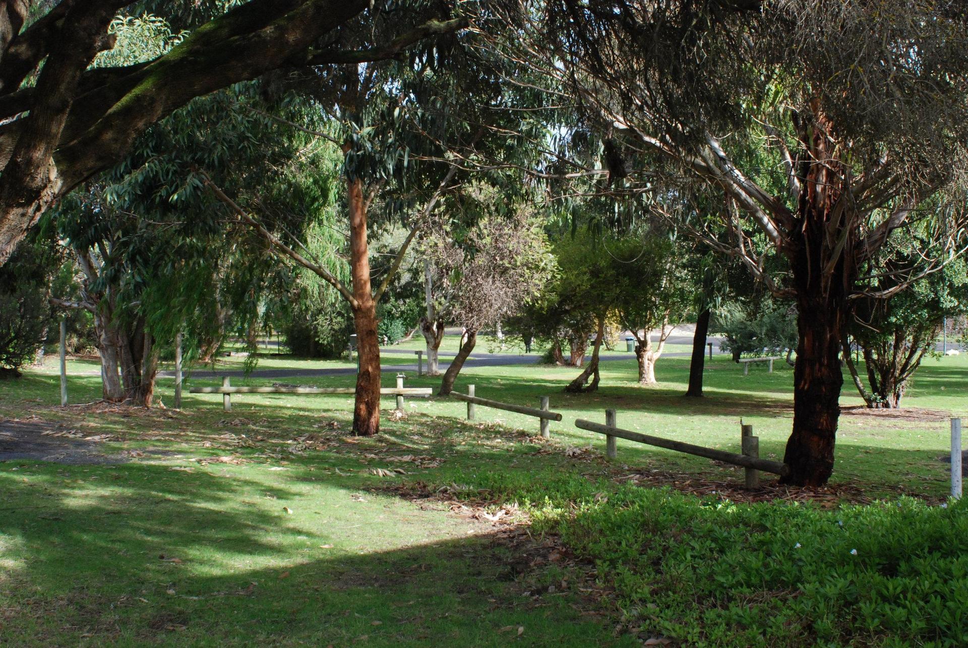 Kywong Caravan Park Nelson Victoria - 2