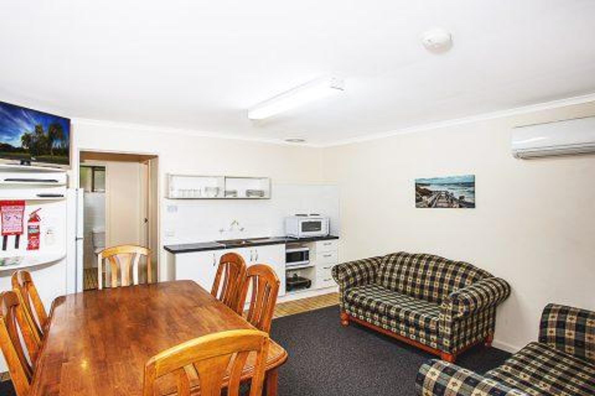 Warrnambool Holiday Park and Motel - 3