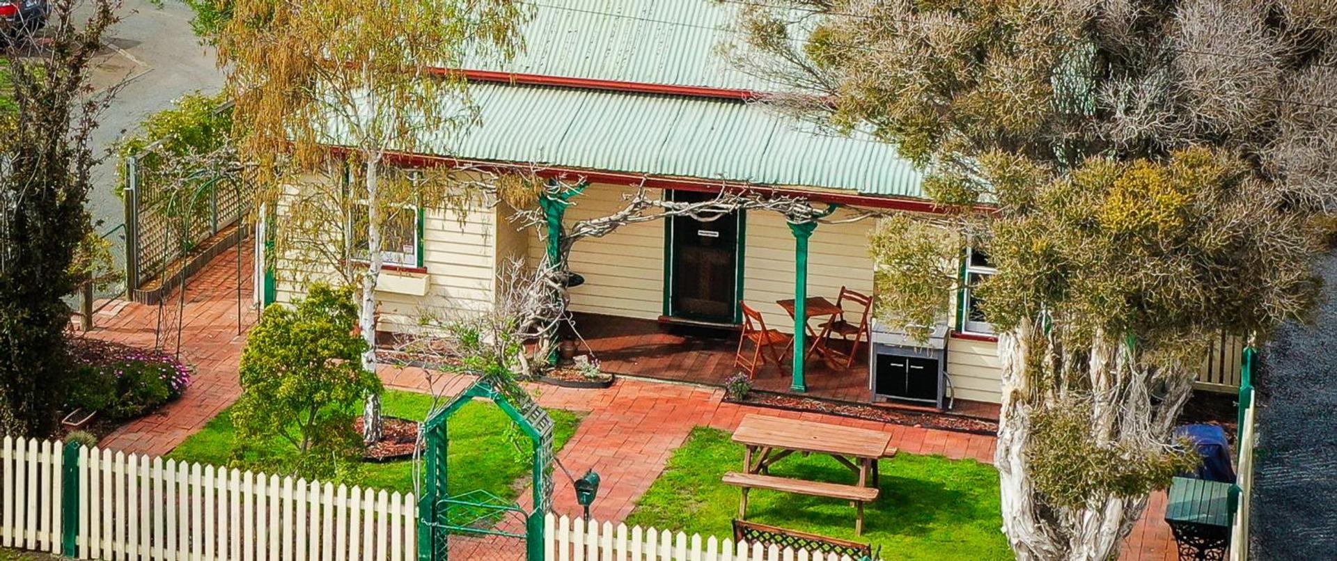 Triabunna Cabin & Caravan Park - 5
