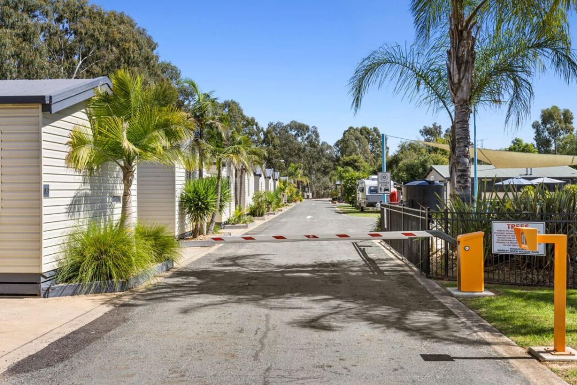 BIG4 Moama Holiday Park - 2