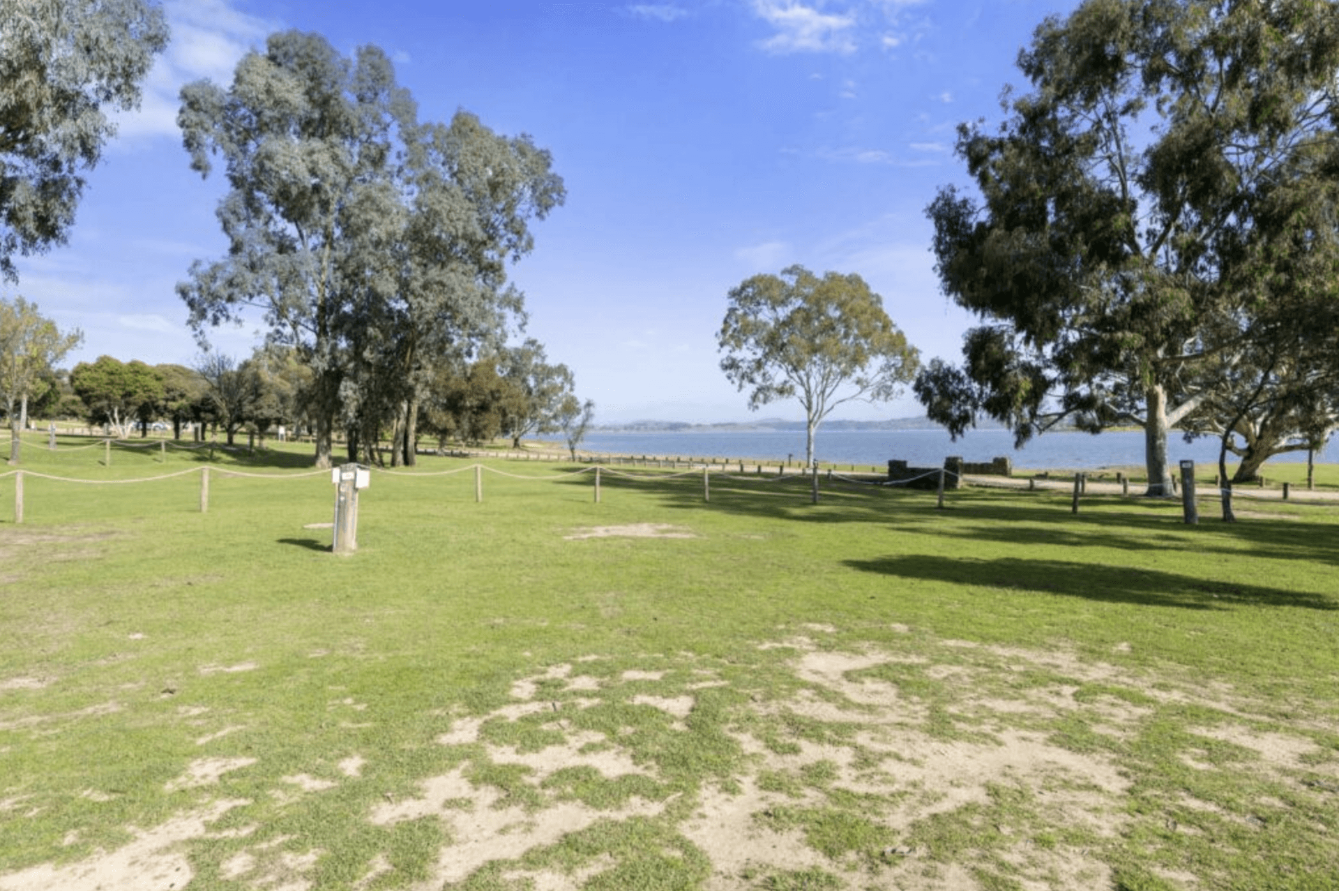 Lake Hume Holiday Park - 2