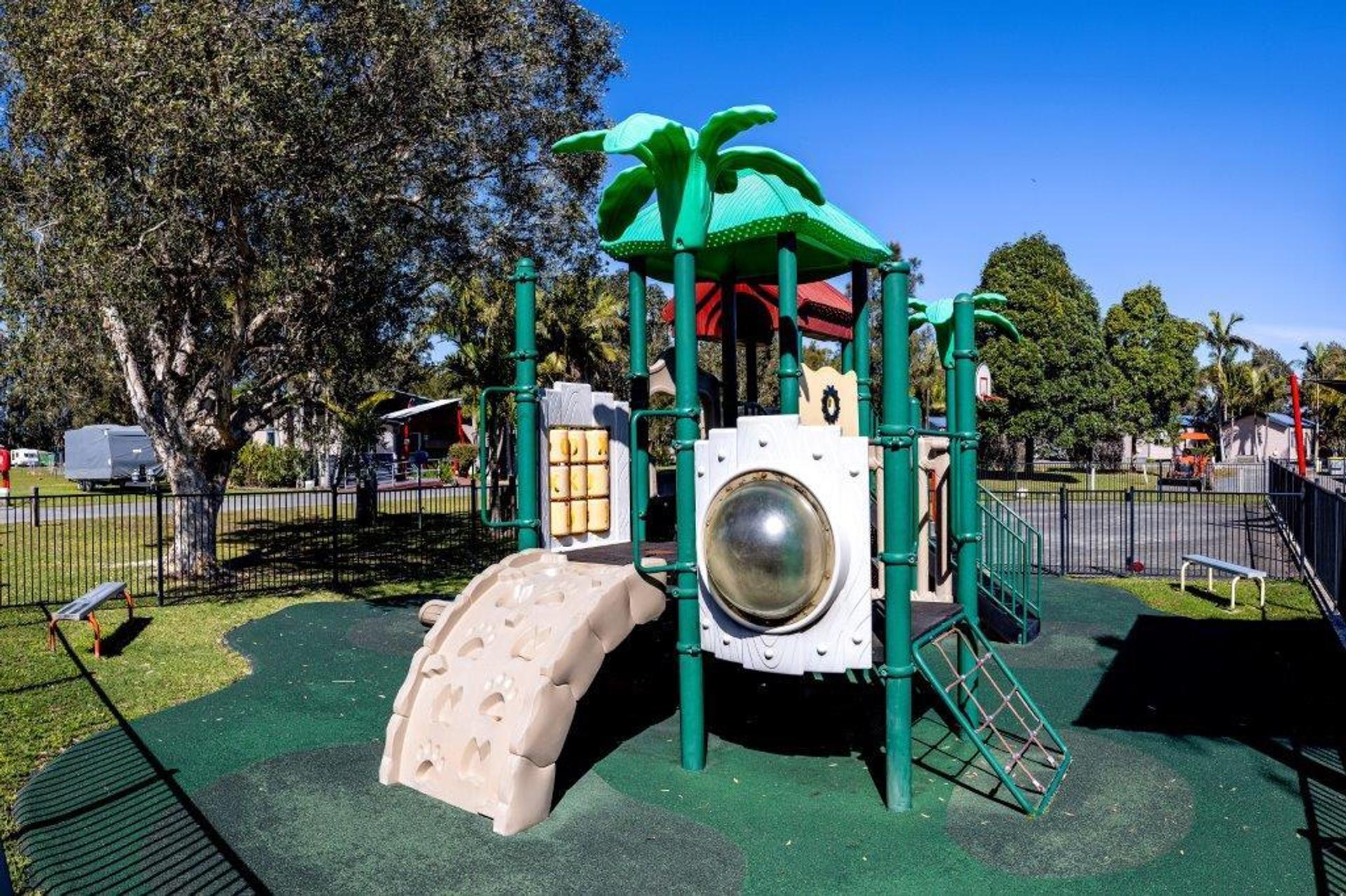 Lakeside Forster Holiday Park - 5