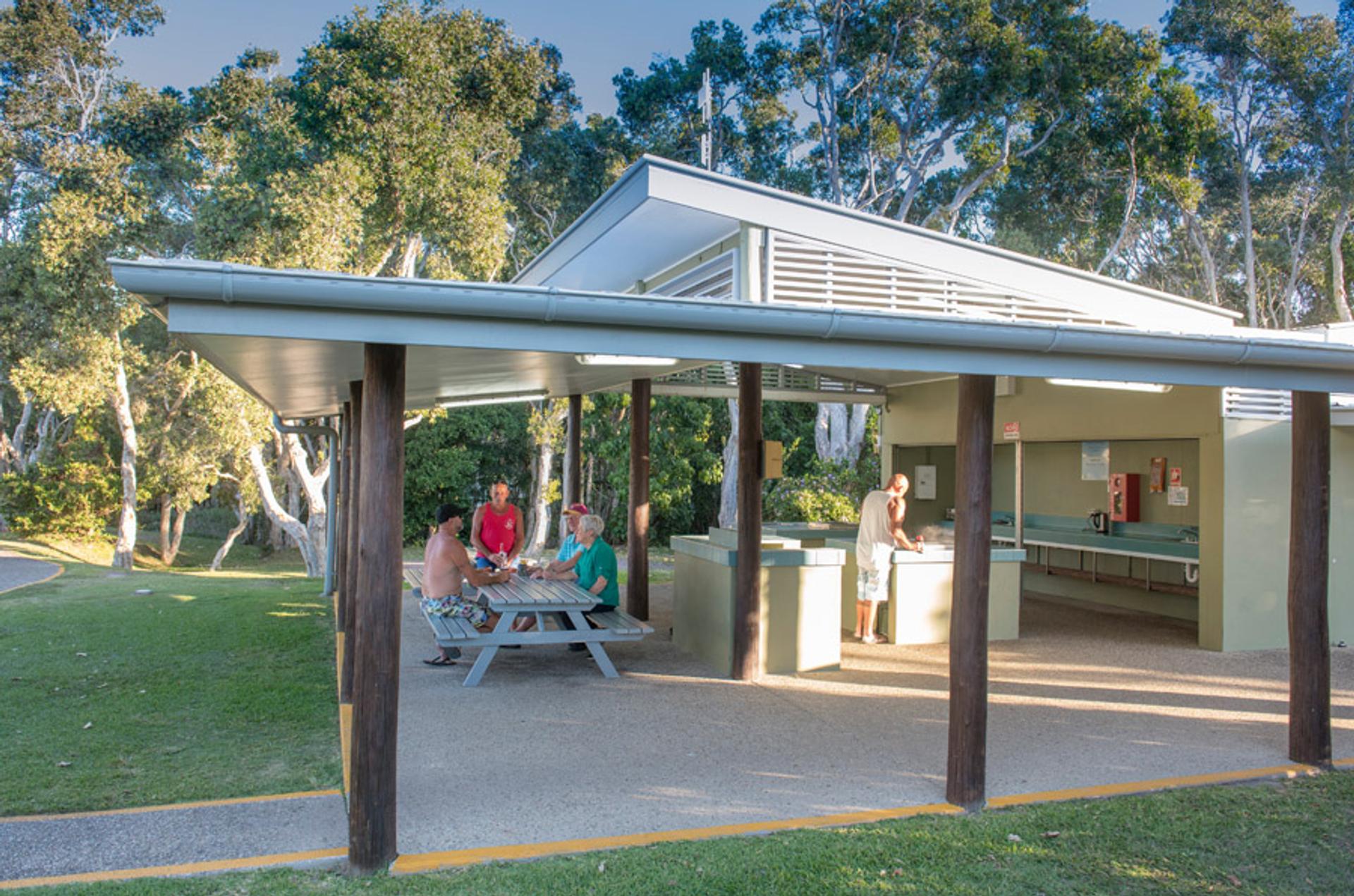 Dicky Beach Family Holiday Park - Image 6