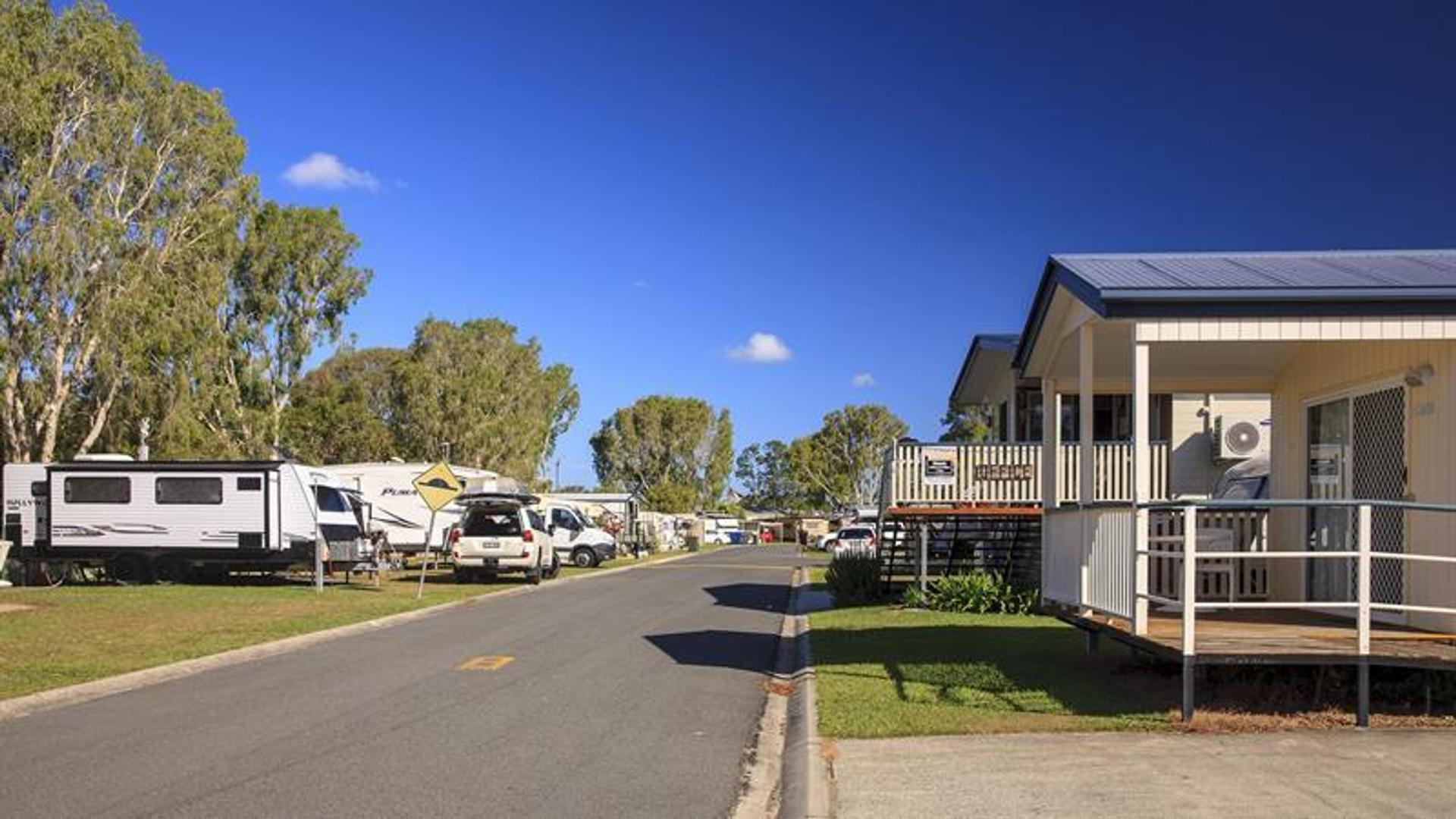 Toorbul Caravan Park - 3