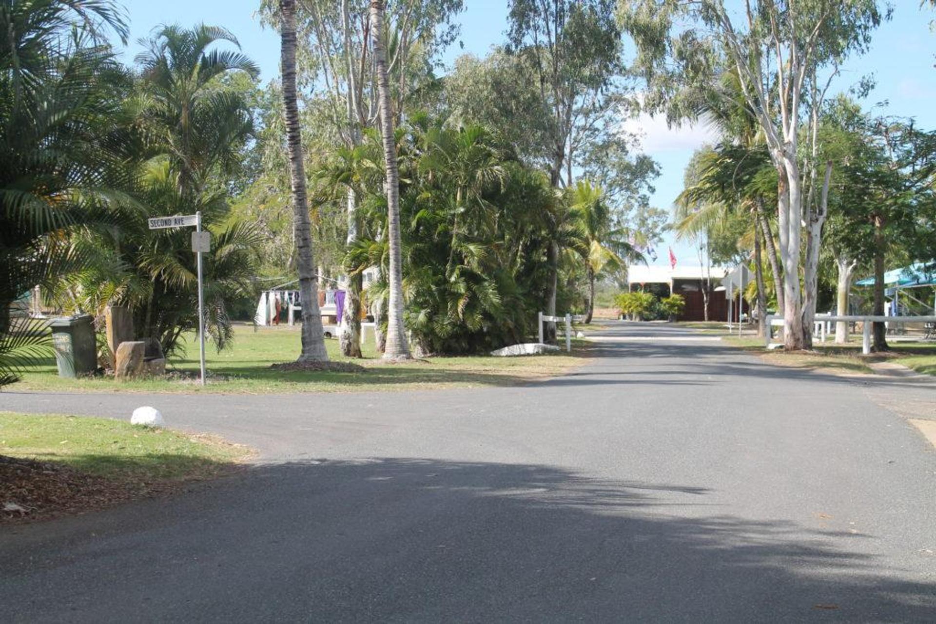 Gracemere Caravan Park - 2