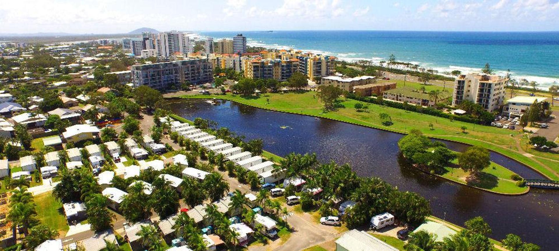 Alex Beach Cabins and Tourist Park - 3