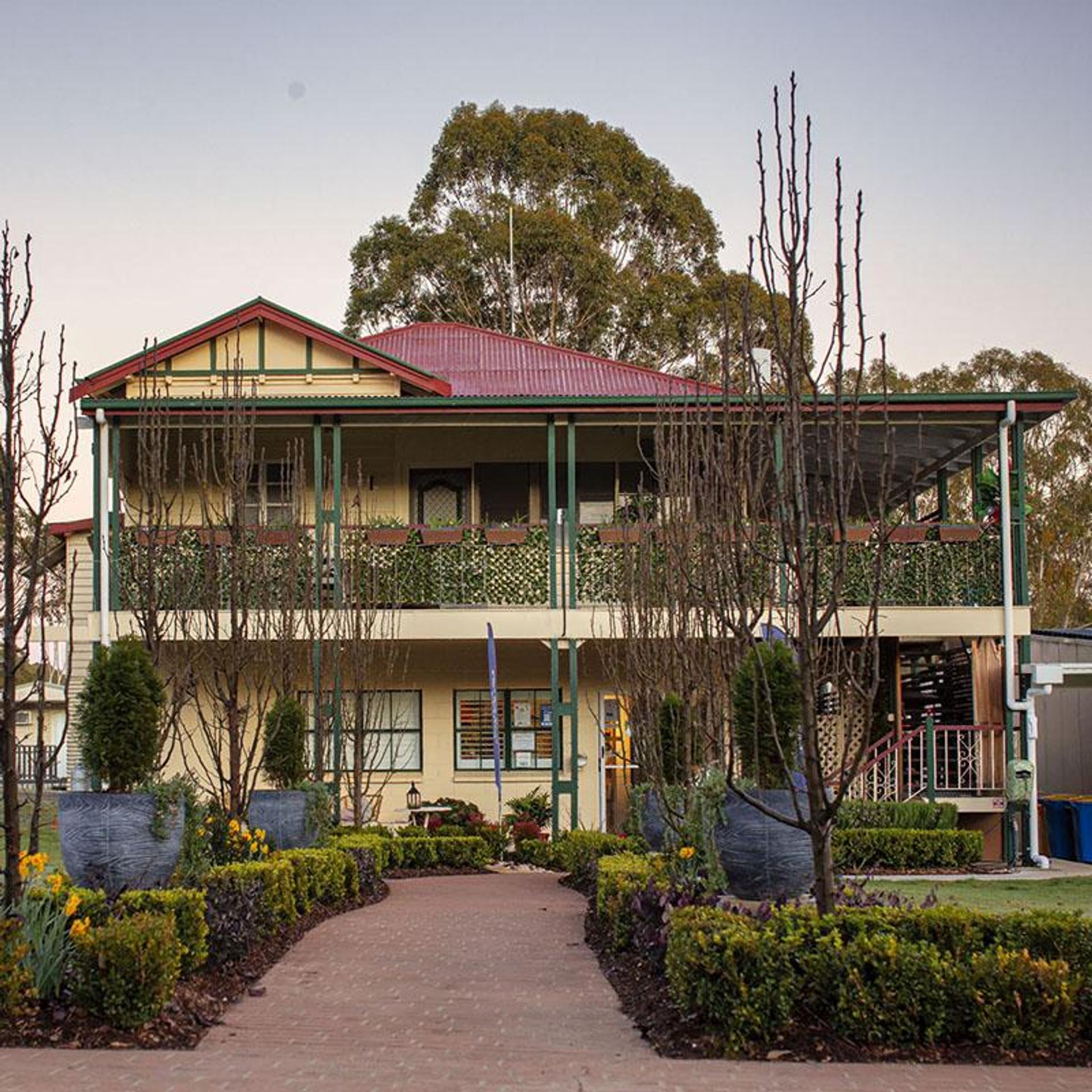 Crows Nest Tourist Park - 1