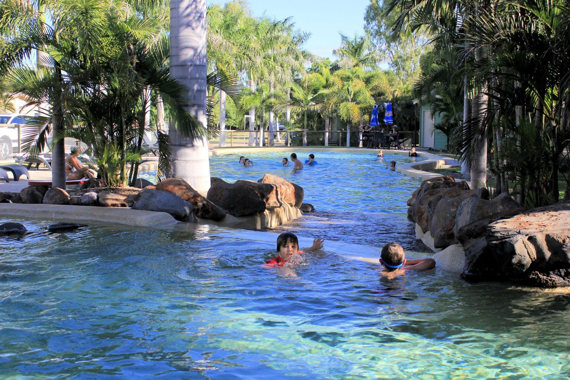 Big4 Aussie Outback Oasis Holiday Park - 3