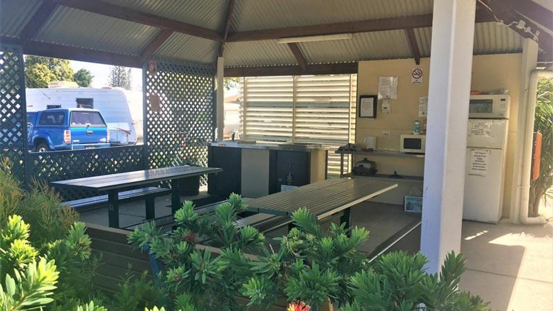 Bells Caravan Park - 2
