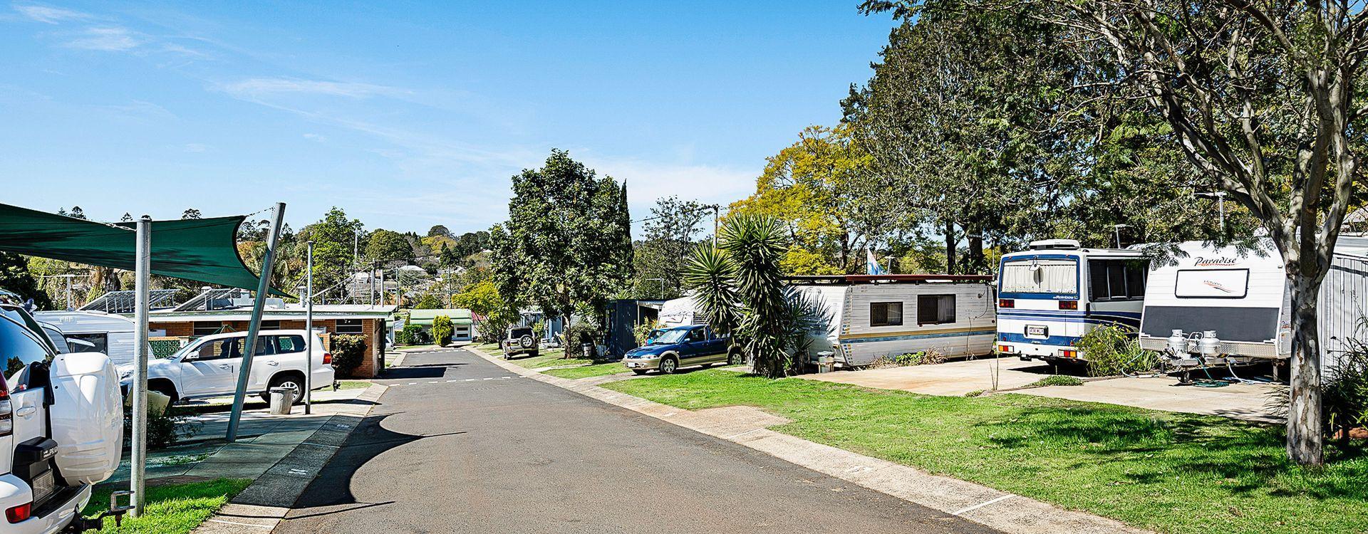 Jolly Swagman Accommodation Park - 3