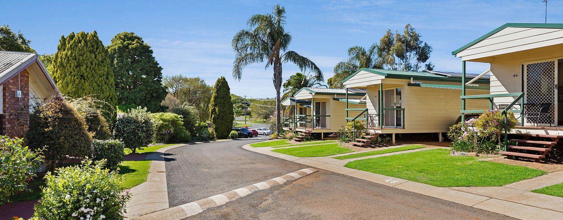 Jolly Swagman Accommodation Park - 2