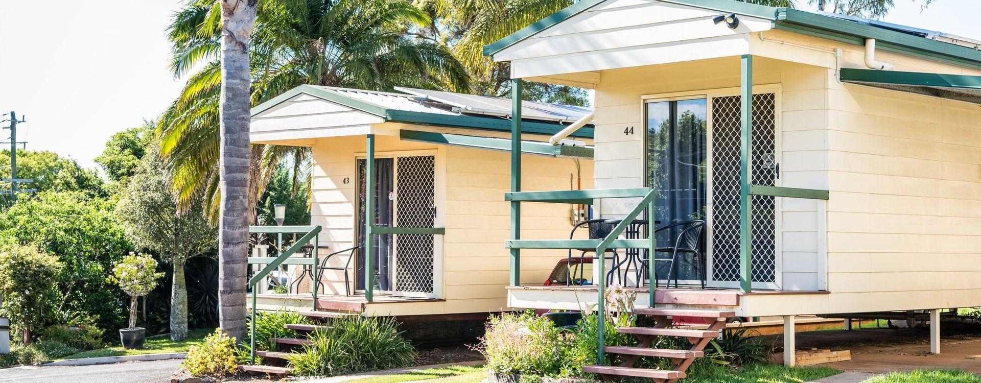 Jolly Swagman Accommodation Park - 4