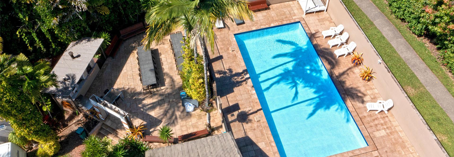 Tropical Hibiscus Caravan Park - 1