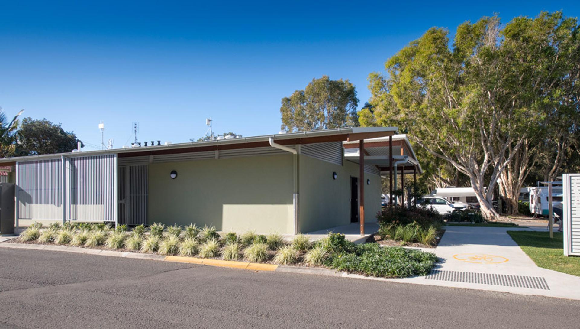 Mudjimba Beach Holiday Park - 3