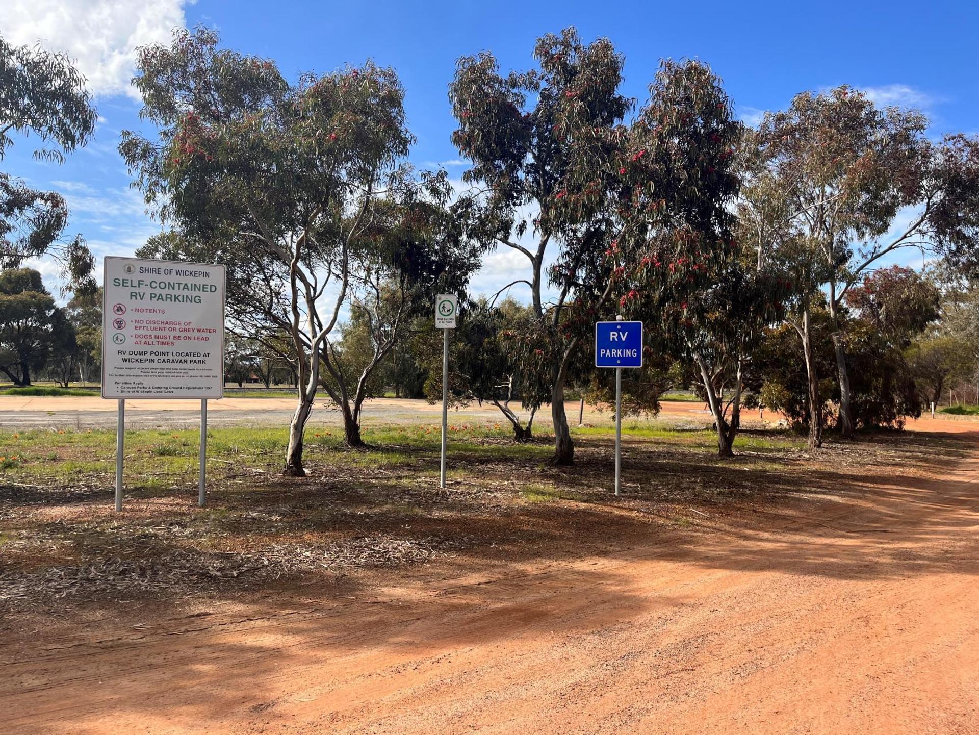 Lake Yealering Caravan Park - 2