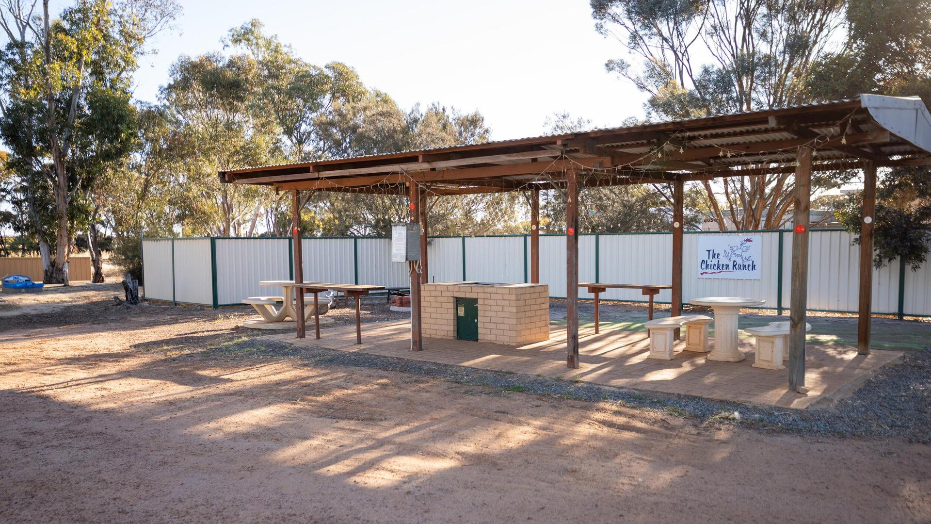 Lake Grace Caravan Park - 1