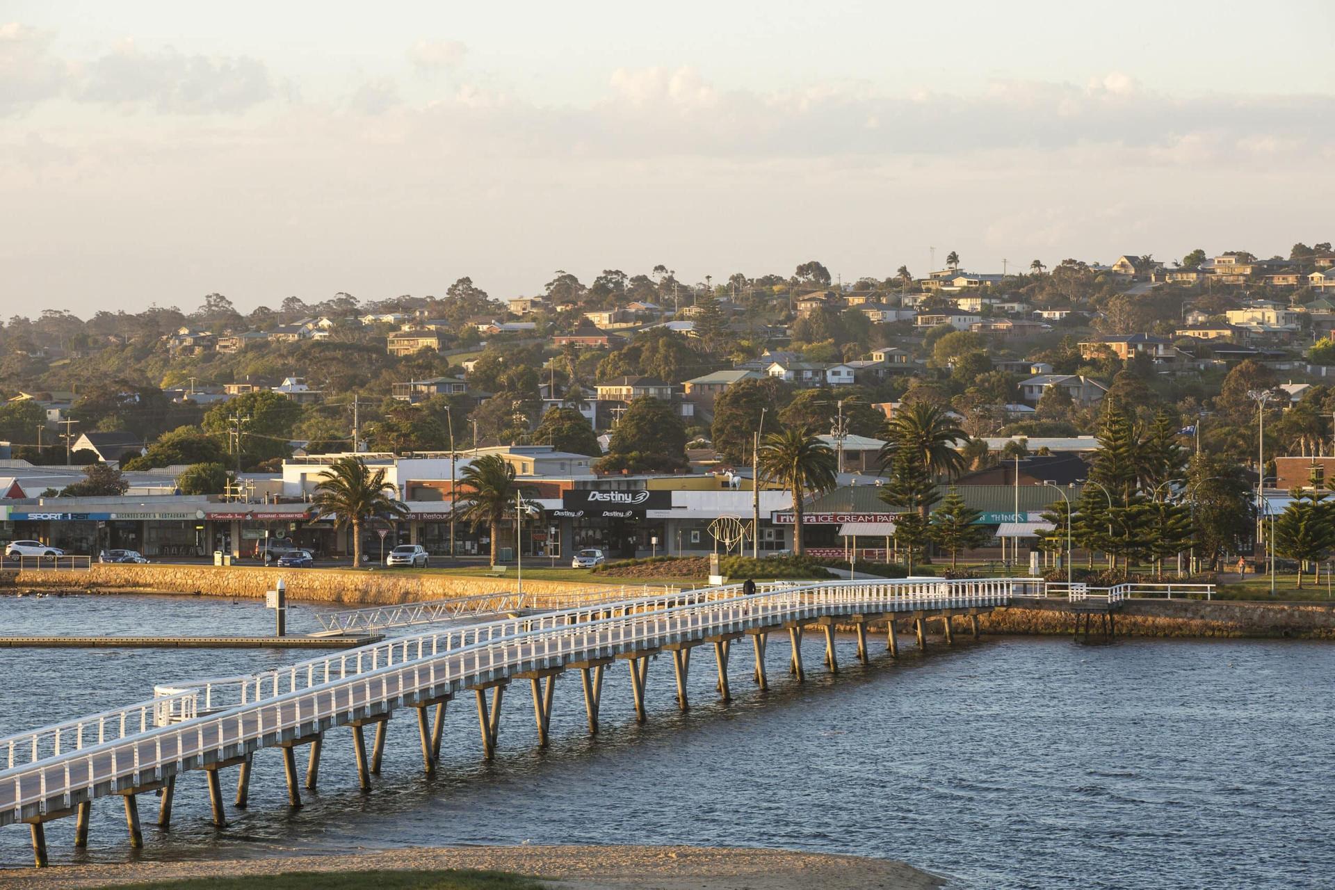 Lakes Entrance Tourist Park - 1