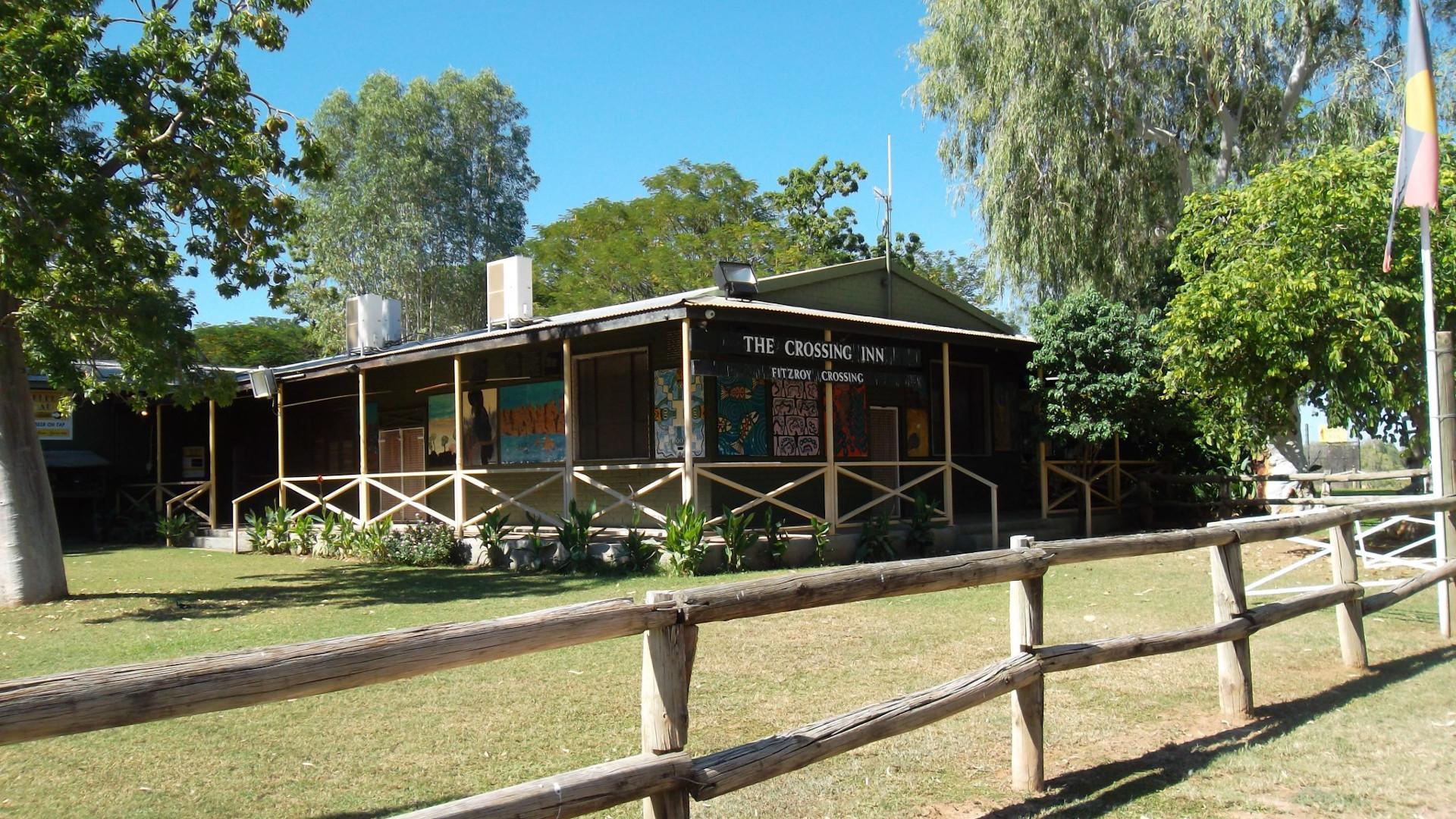 Crossing Inn - 3