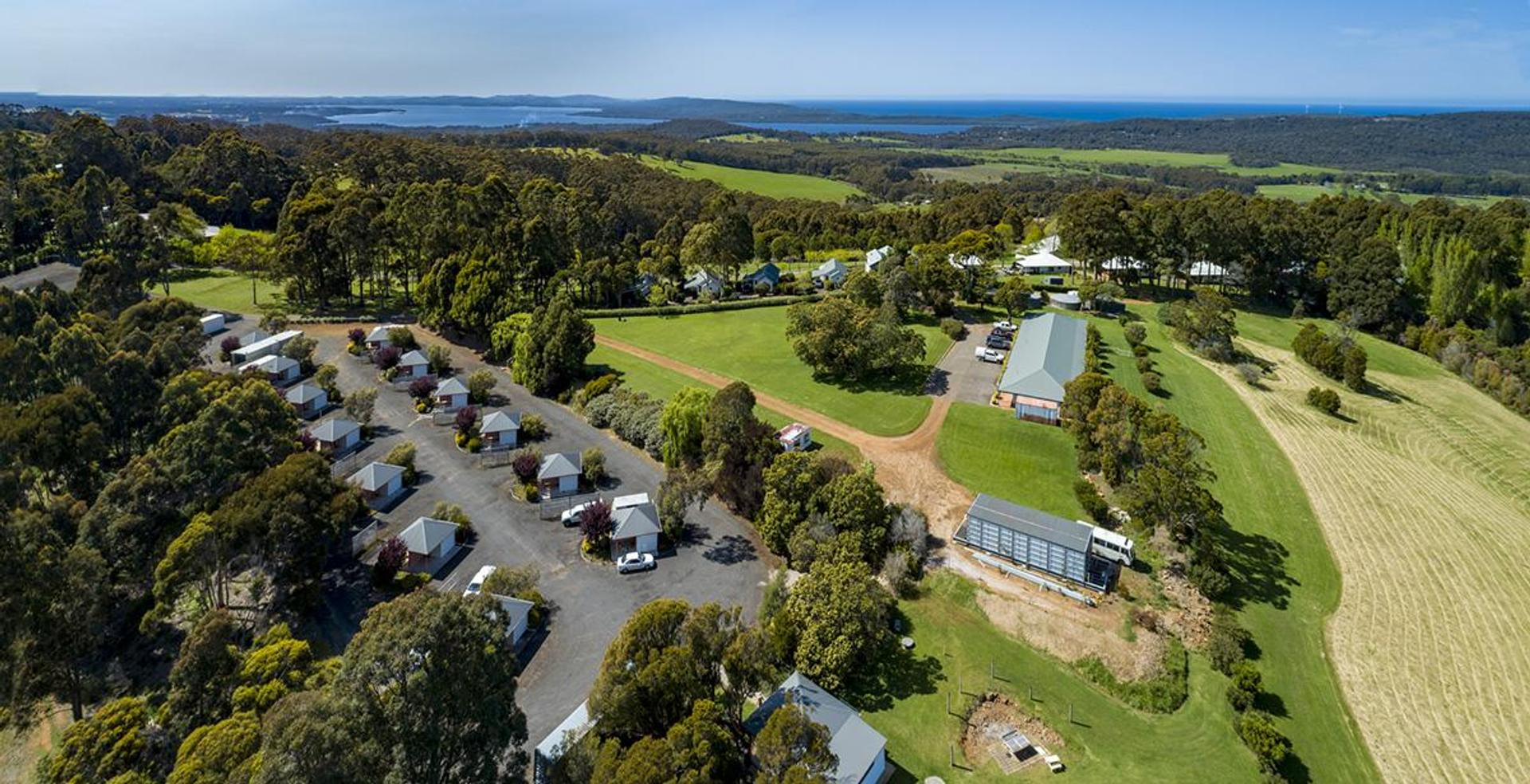 Karri Aura Tourist Park & Studio Suites - 2