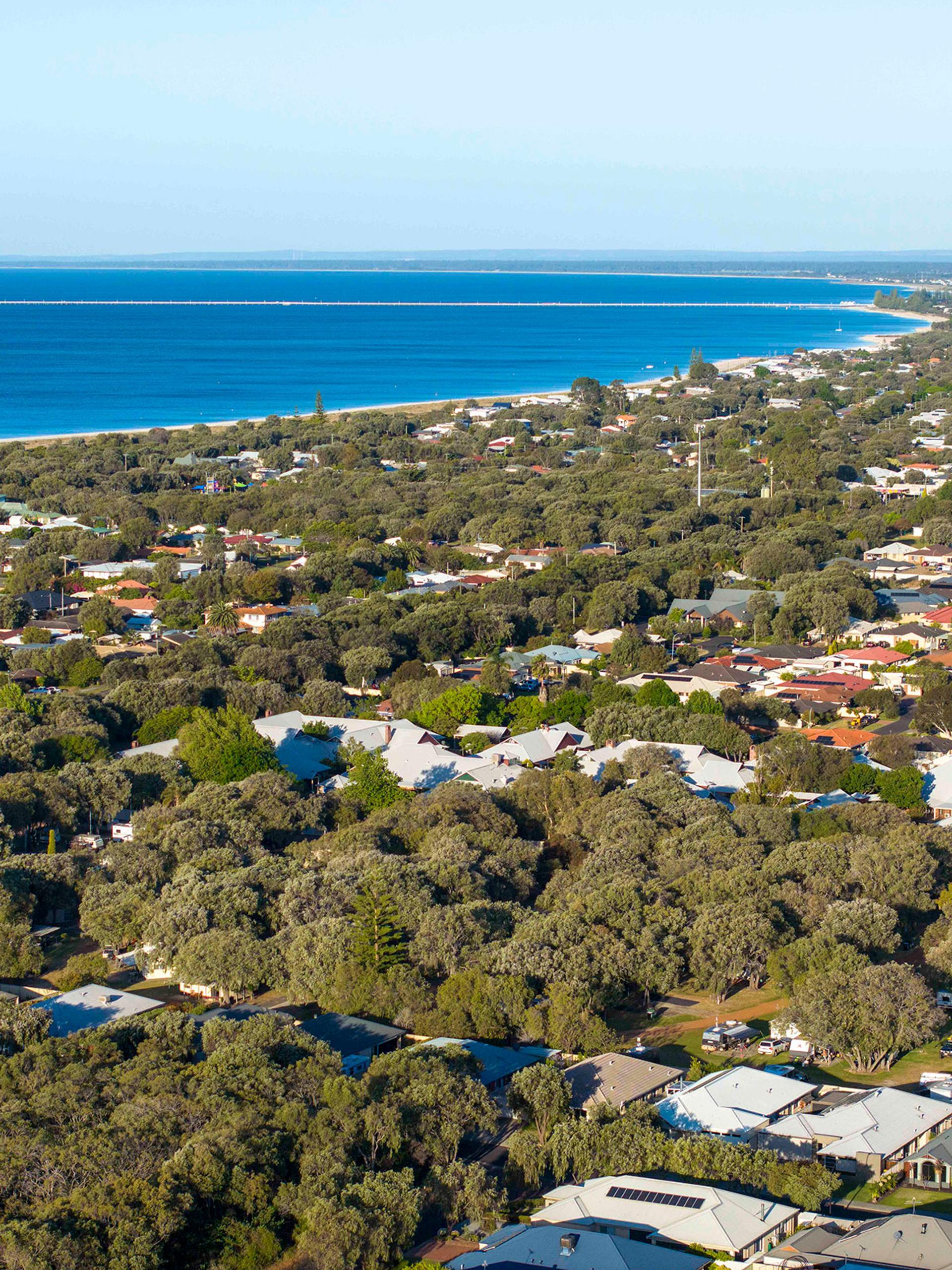 Busselton Lazy Days Caravan Park - 2