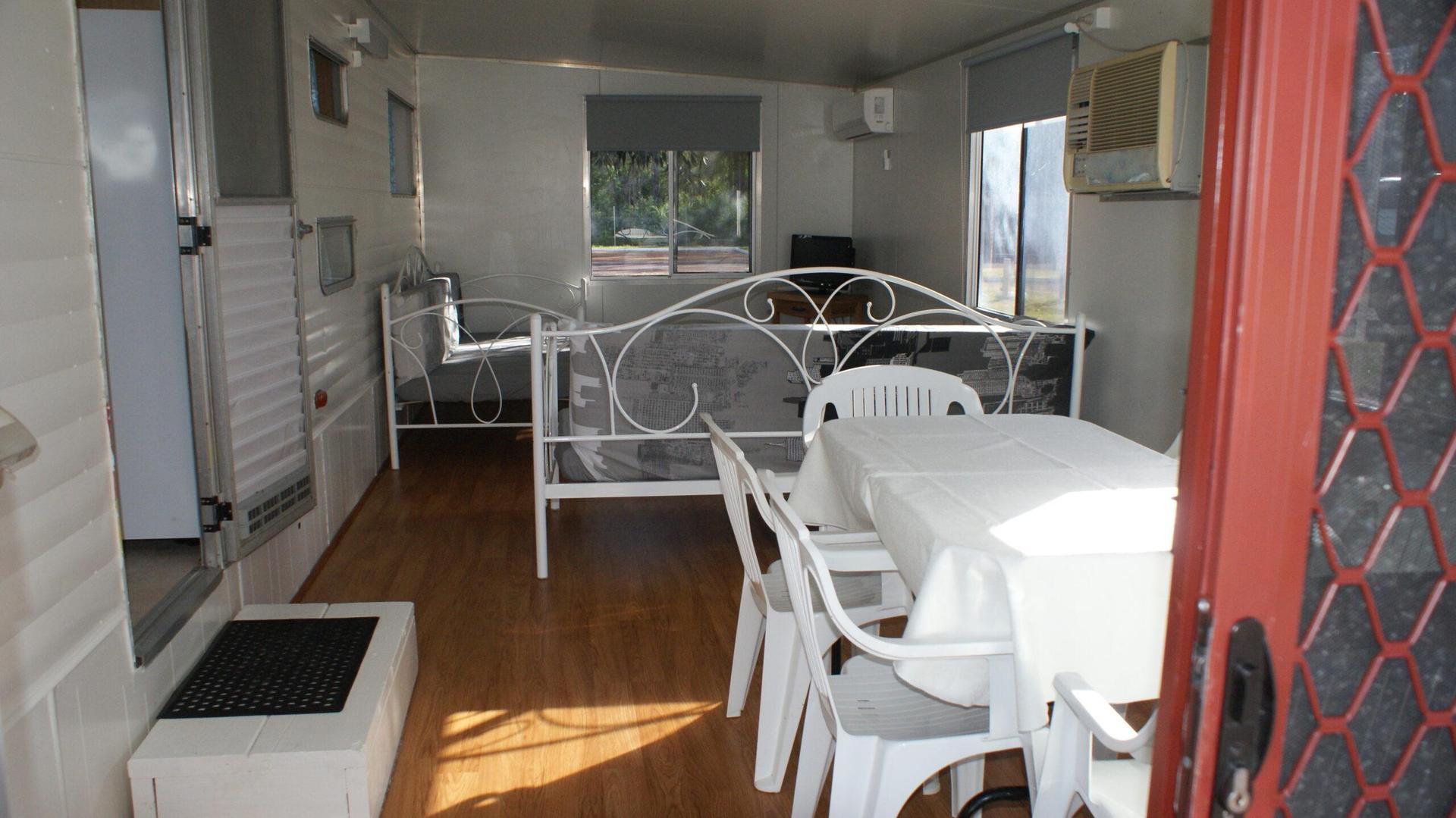 Collie Tourist Park - Image 4