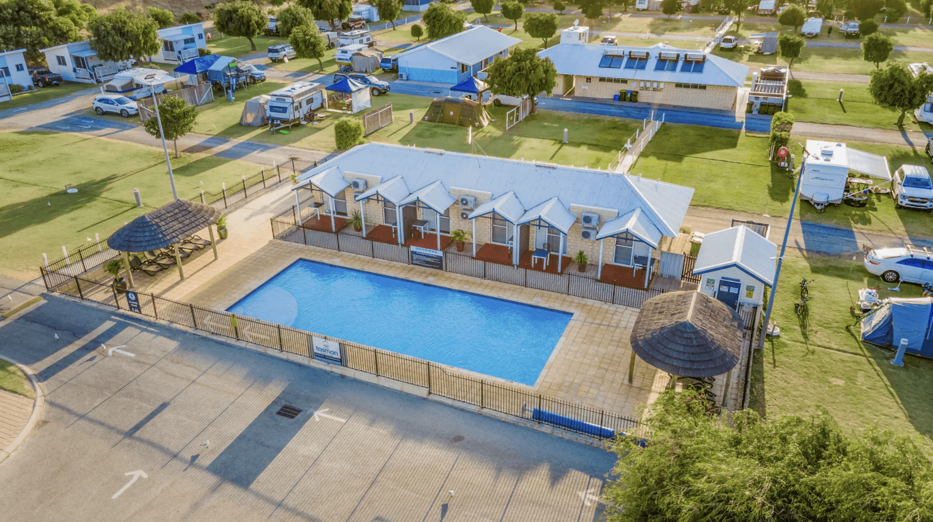 Tasman Holiday Parks - BIG4 Ledge Point - 4