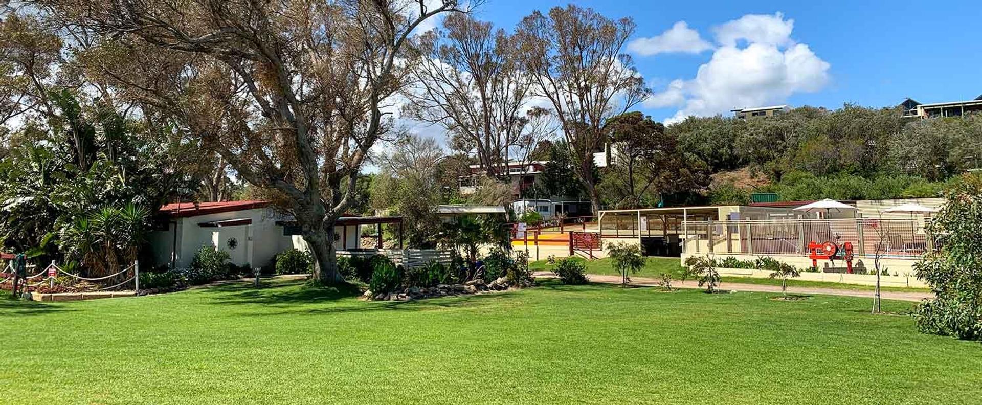 Binningup Beach Caravan Park - 4