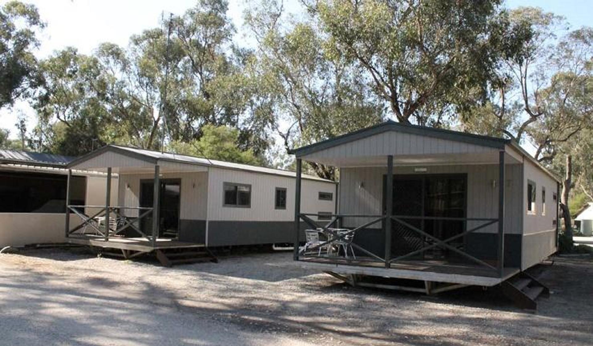 Torrumbarry Weir Holiday Park - 2