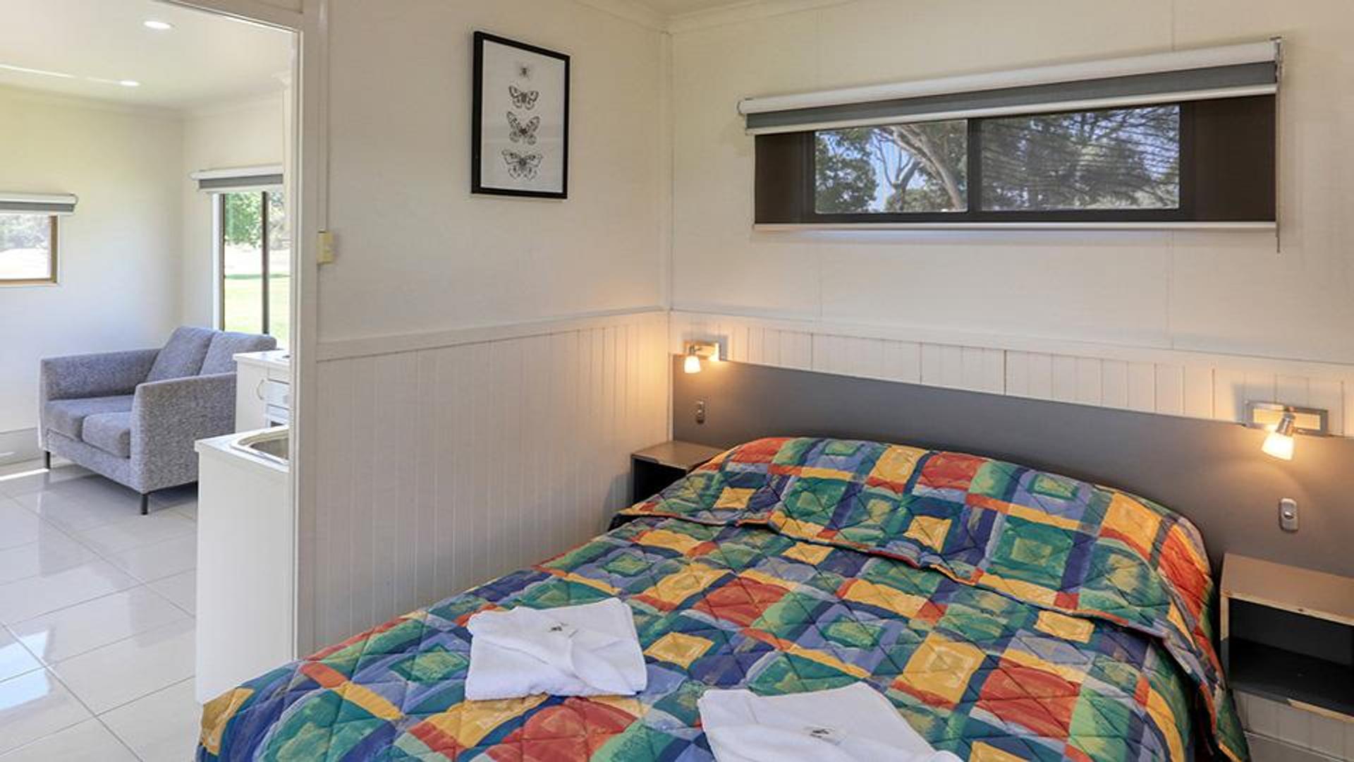 Swan Hill Holiday Park - 4