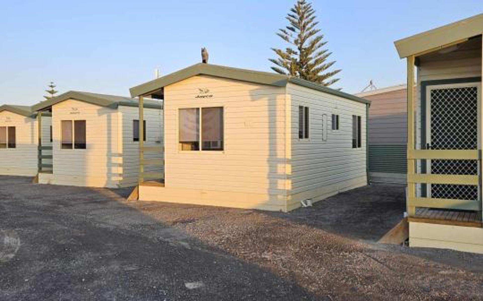 Port Rickaby Caravan Park - 2