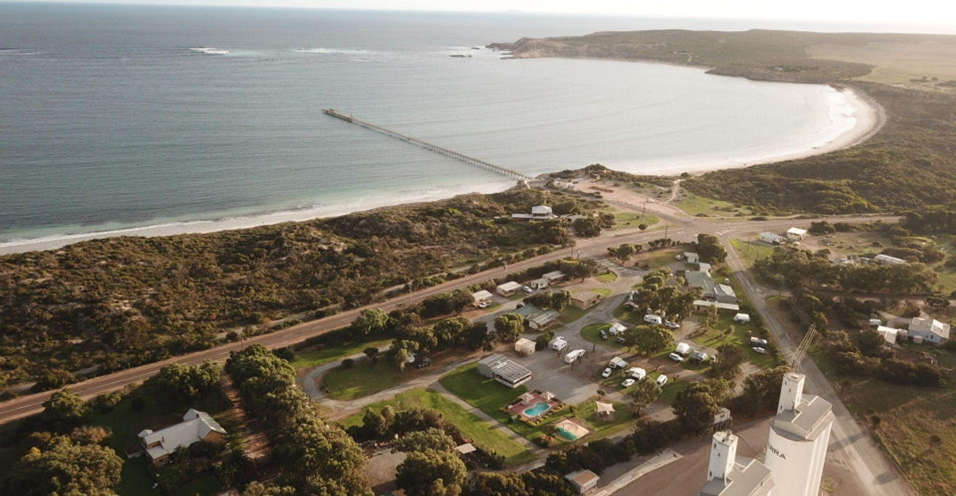 Elliston Caravan Park - Image 1
