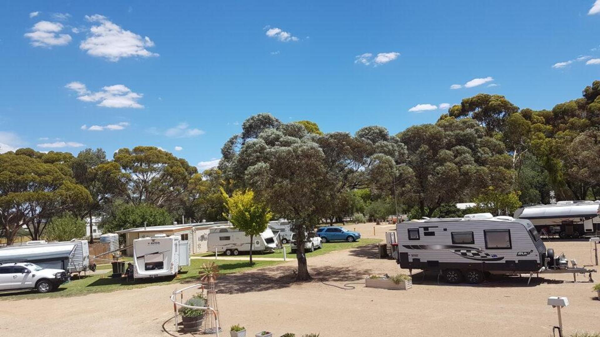Laura (SA) Community Caravan Park - 2