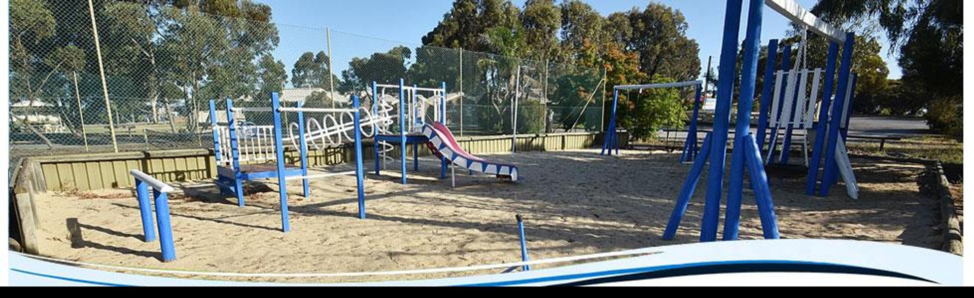 Highview Holiday Village - 2