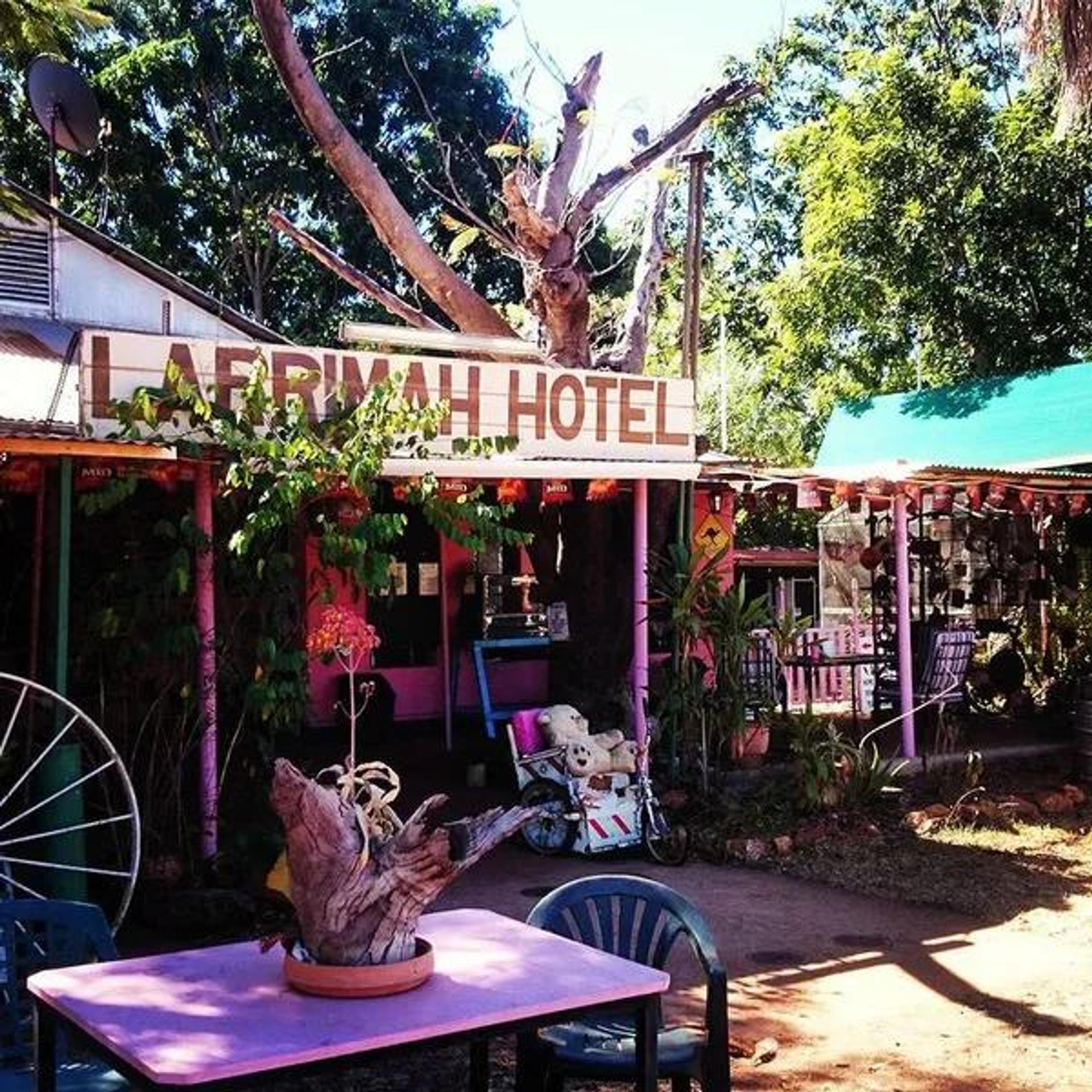 Larrimah Wayside Inn Caravan Park - 1