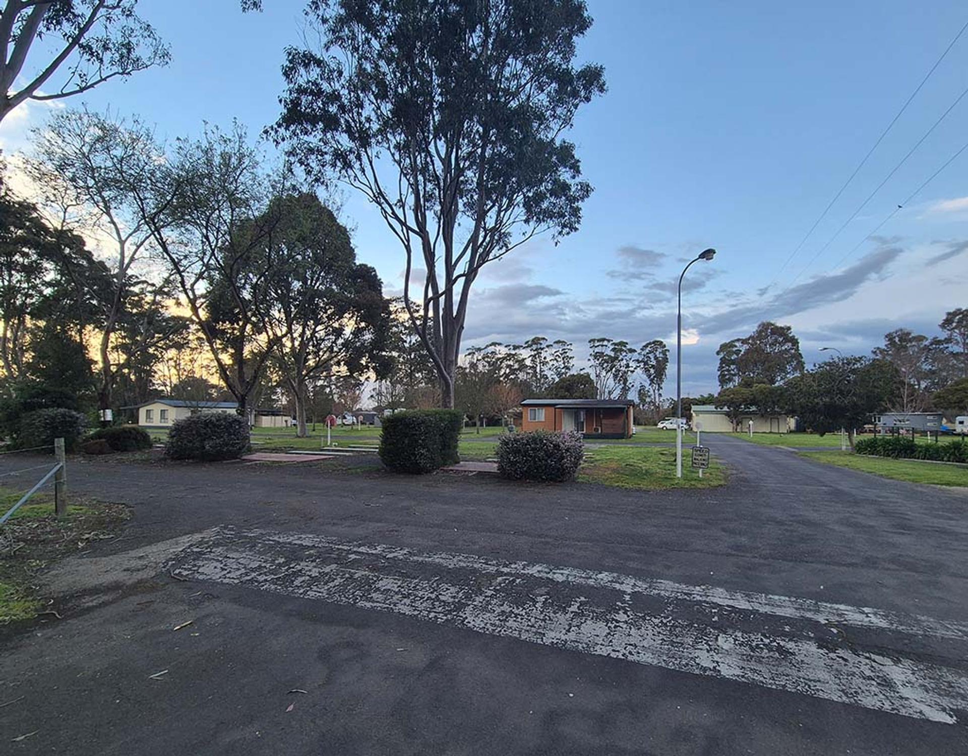 Sale Caravan Park - 5