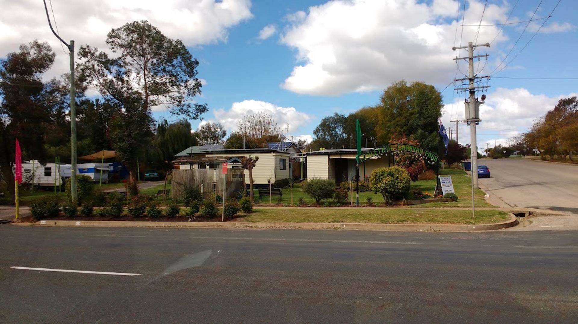Tooleybuc Caravan Park - 4