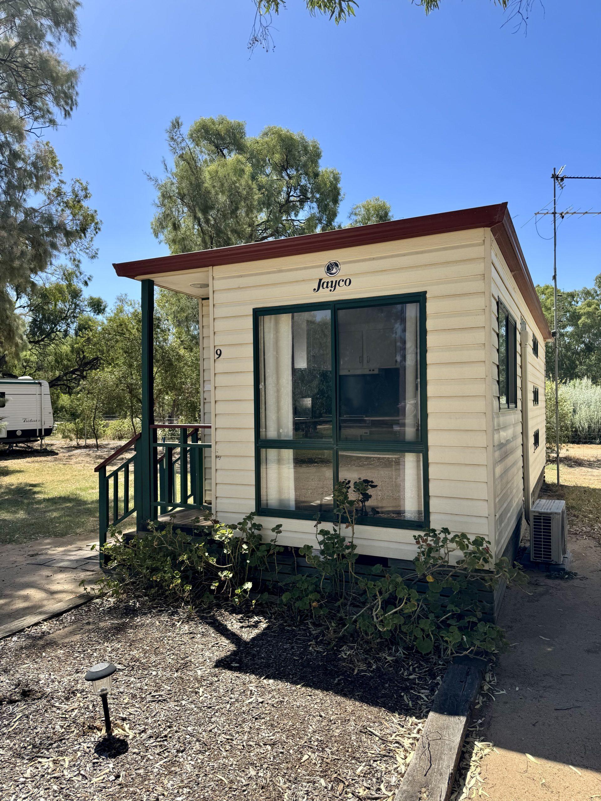 Hay Caravan Park - 5