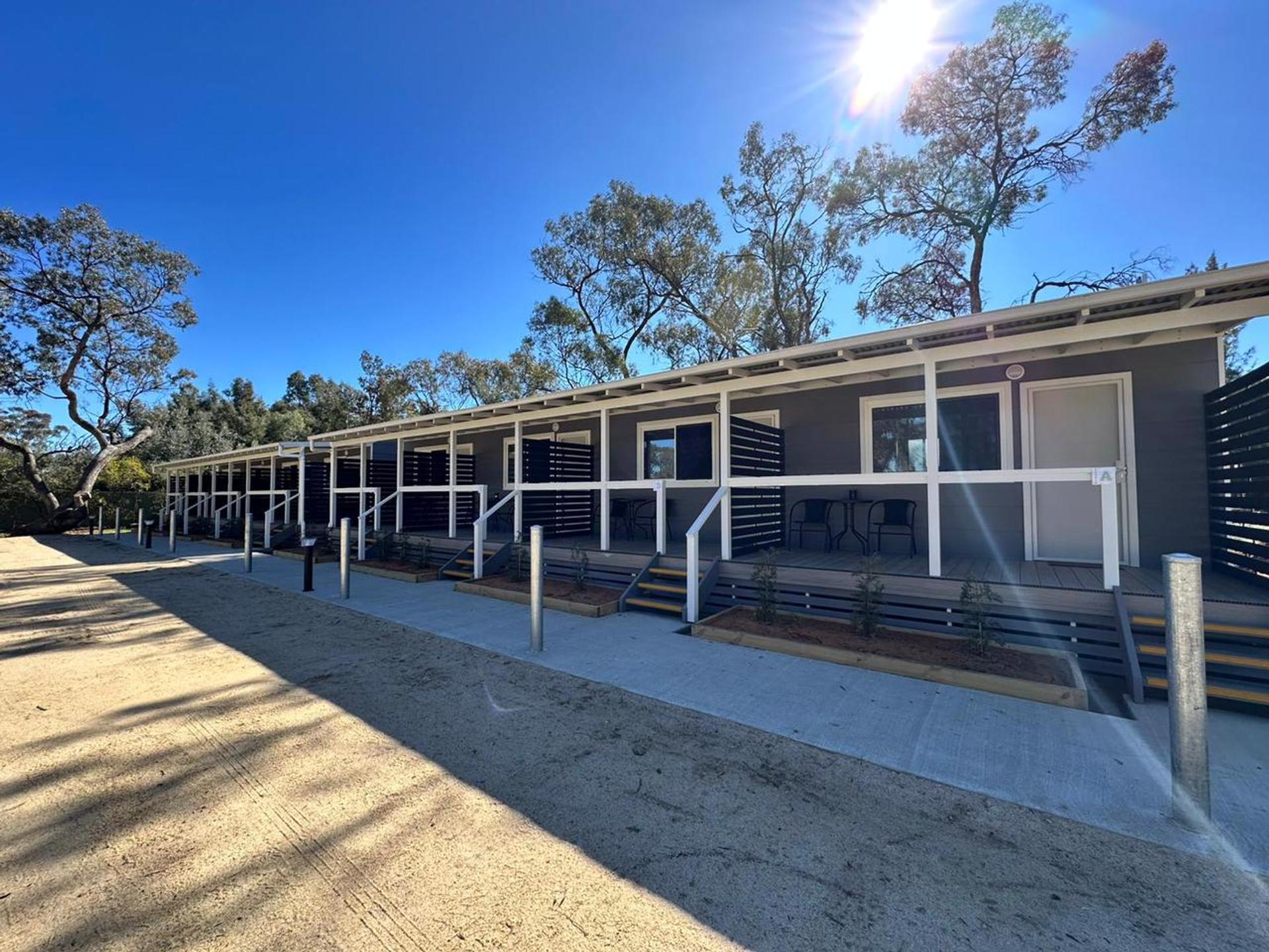 Hay Caravan Park - 2