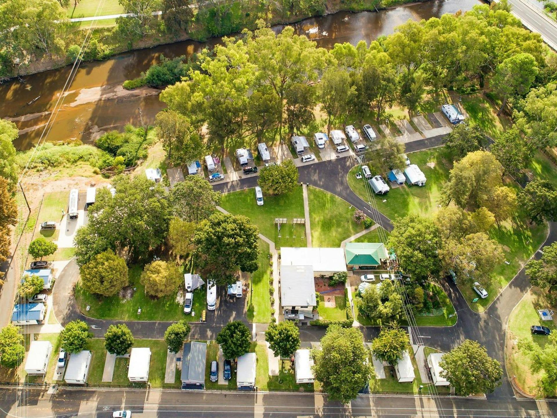 Cowra Van Park