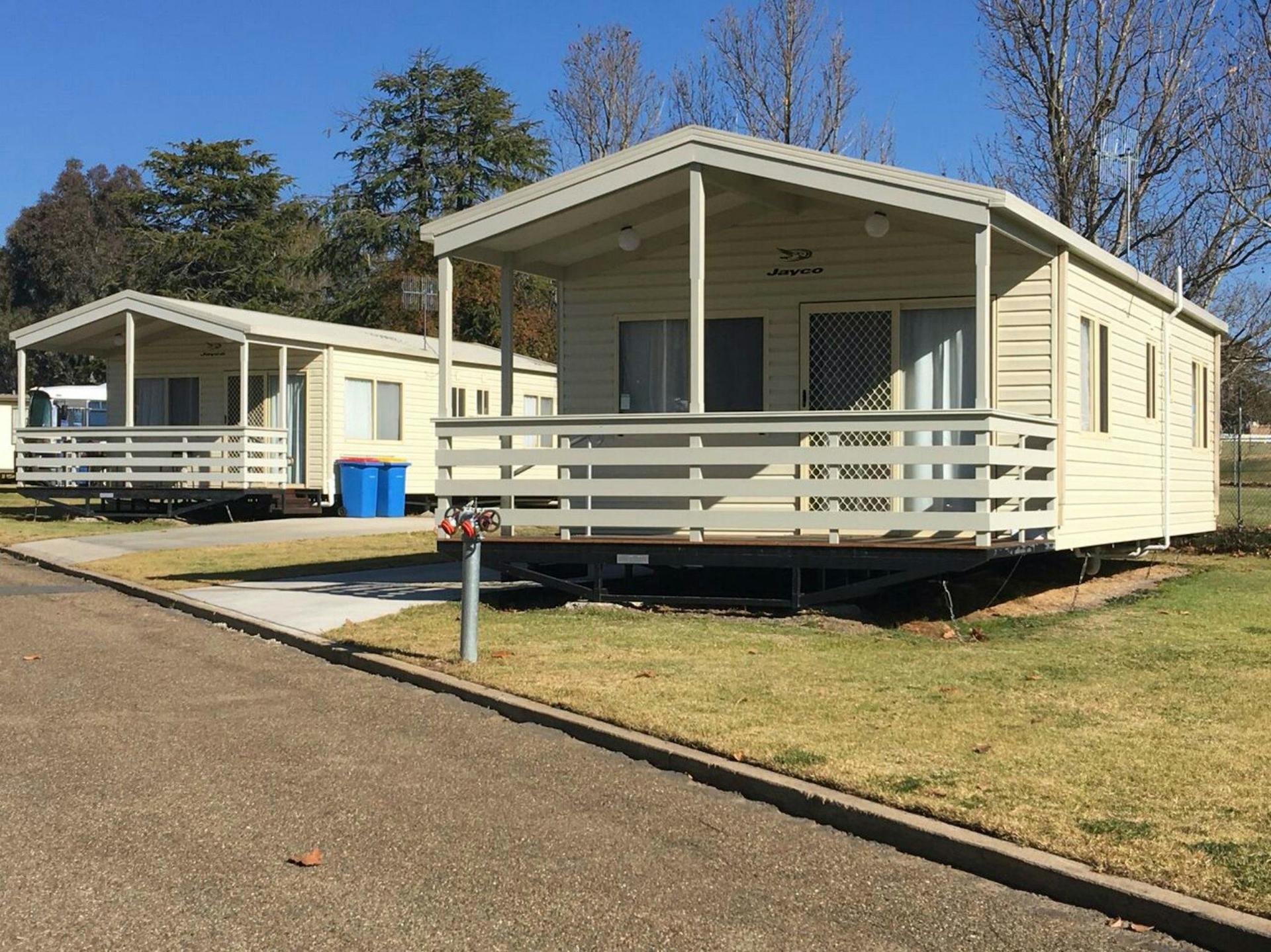Harden Caravan Park - 1