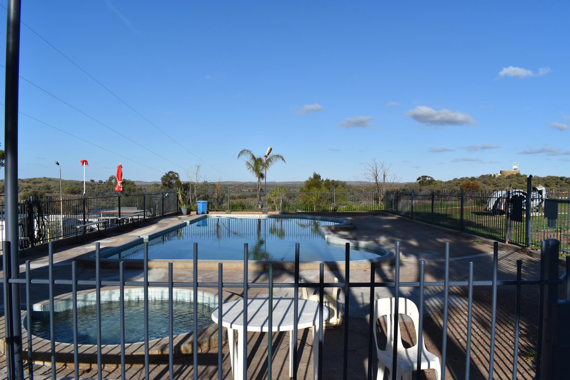 Lake View Caravan Park - 1