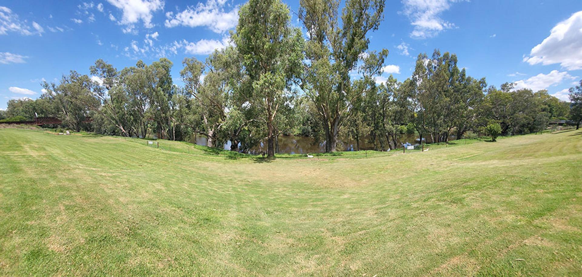 Wellington Riverside Caravan Park - 2