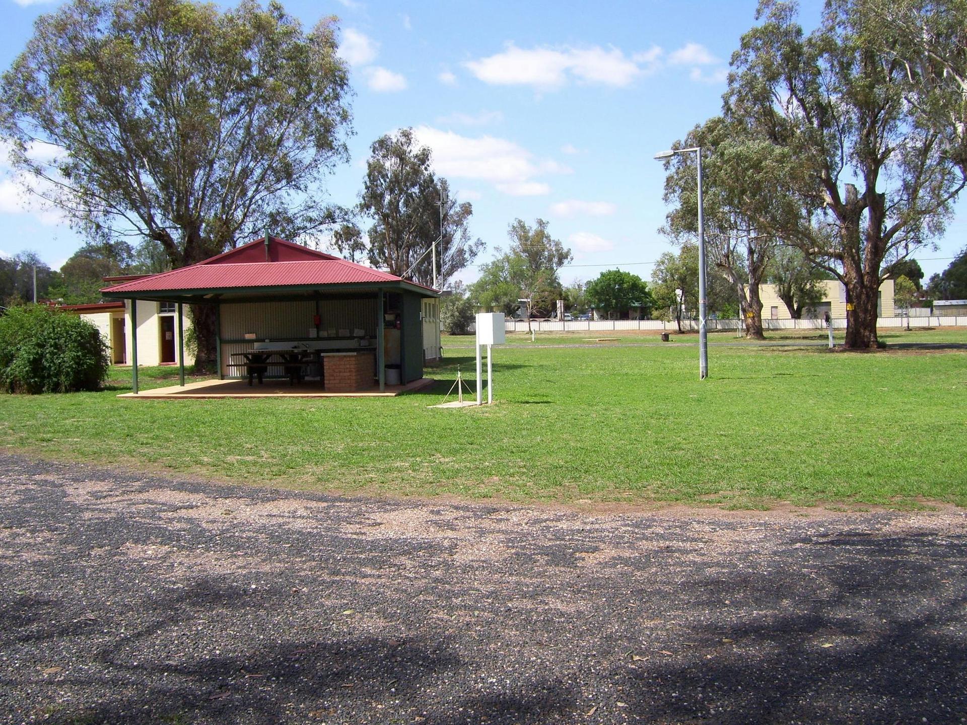 Dunedoo Caravan Park - 3