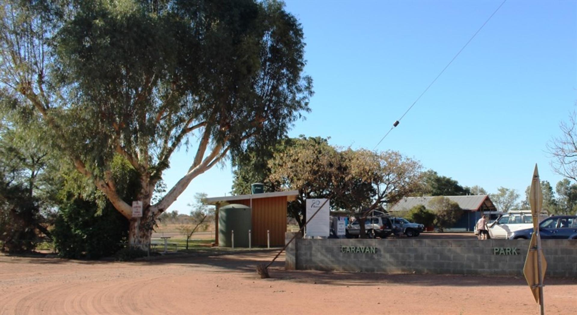 Windorah Caravan Park - 2
