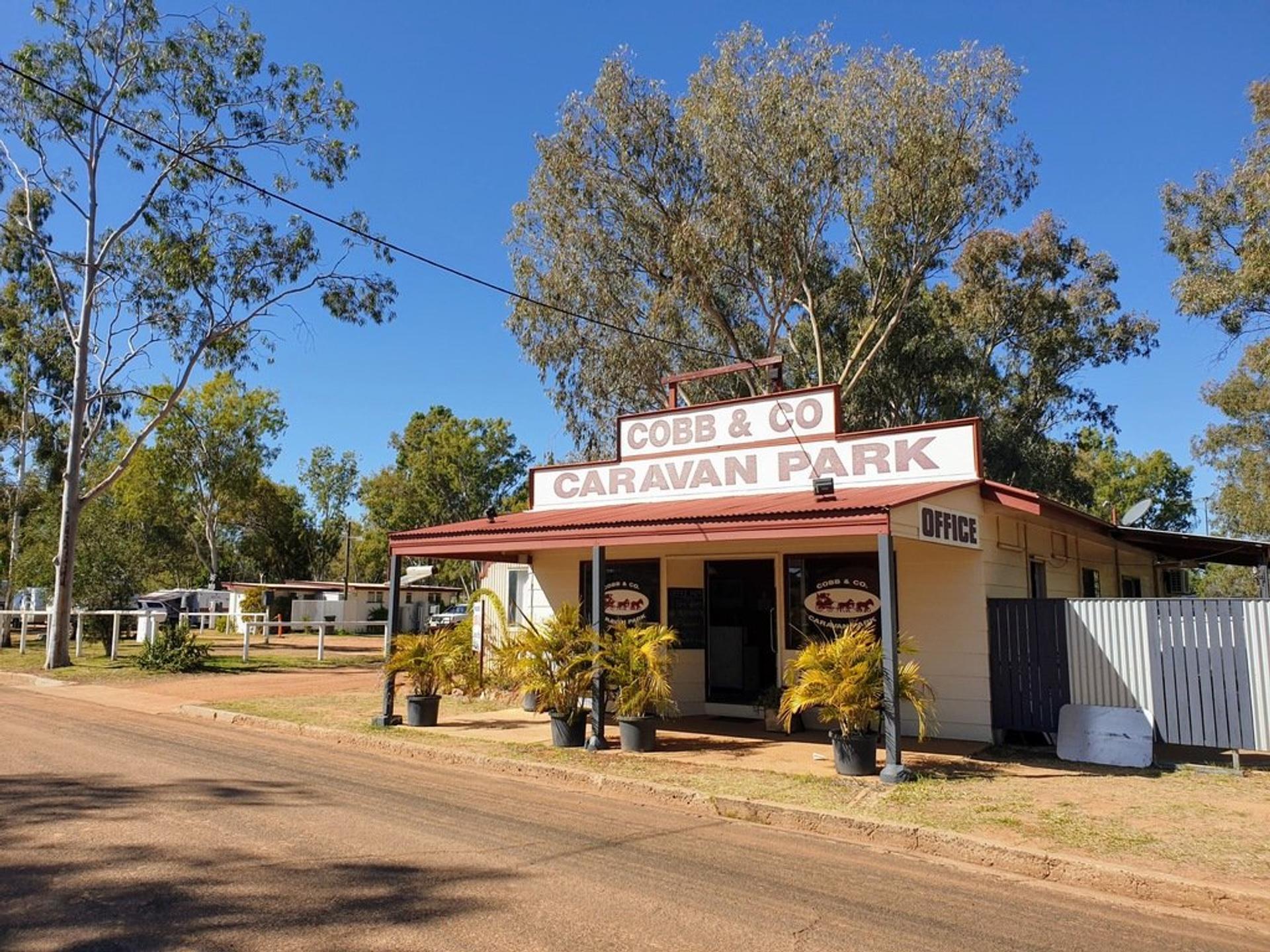 Cobb & Co Caravan Park - 1