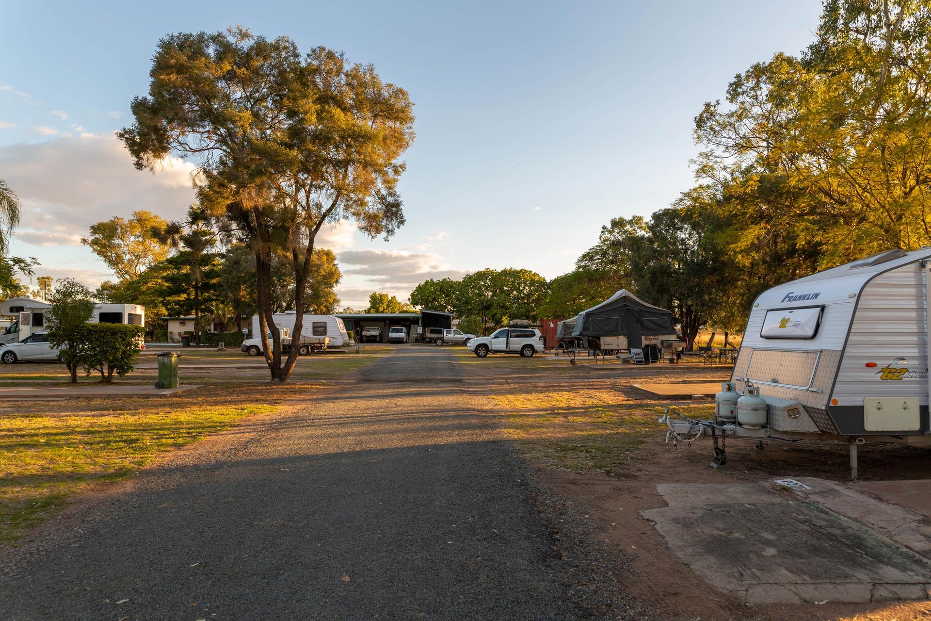 Moura Caravan Park - 1