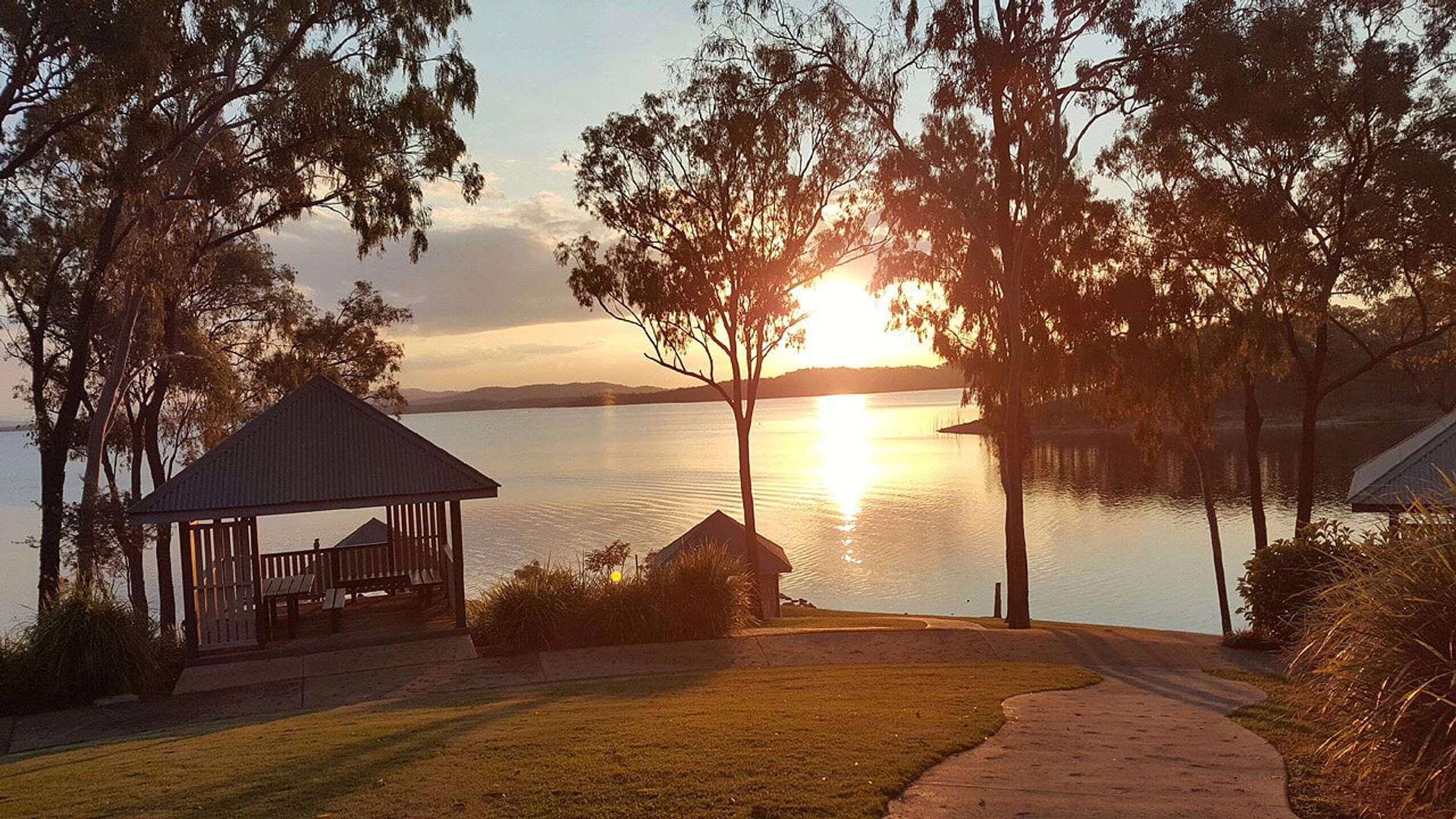 Lake Awoonga Caravan Park - 2