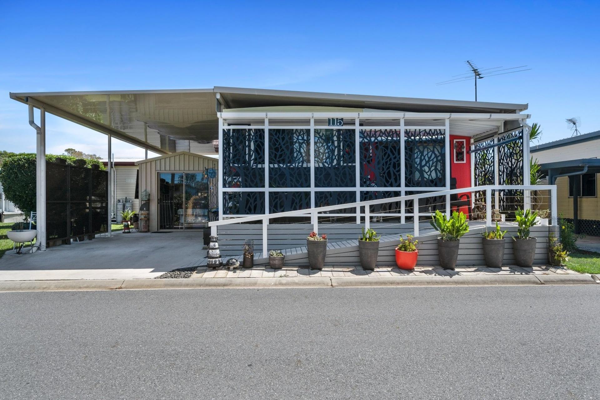 Silver Shores Caravan Park - 5