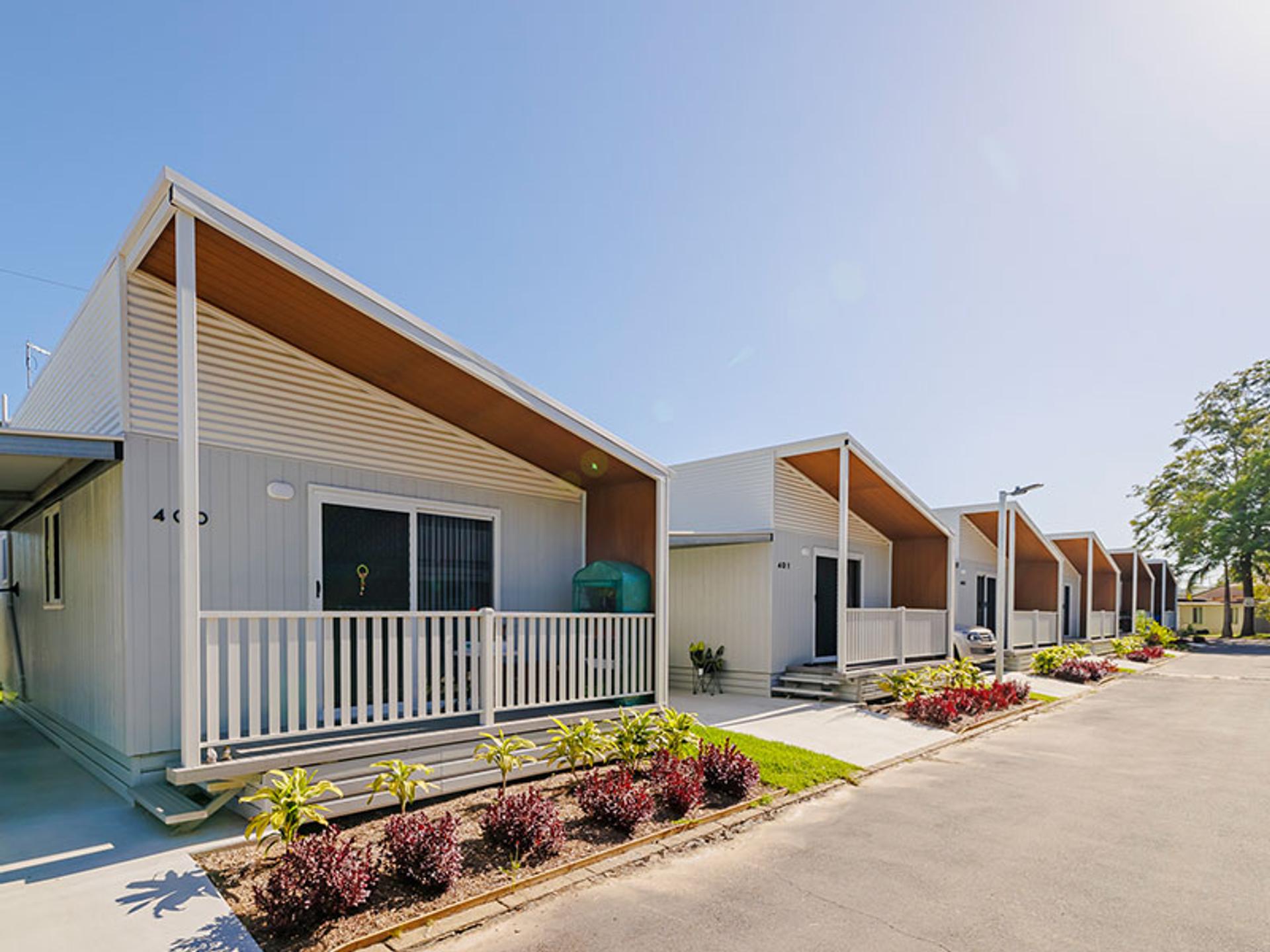 Brisbane North Rental Village - 2